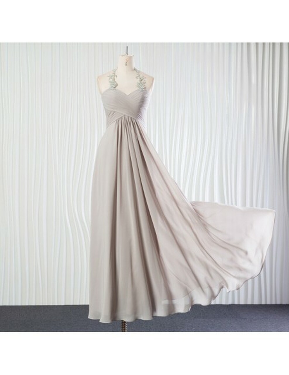 A-line Sweetheart Neck Halter-neck Sleeveless Floor-length Bridesmaid Gown With Lace 4