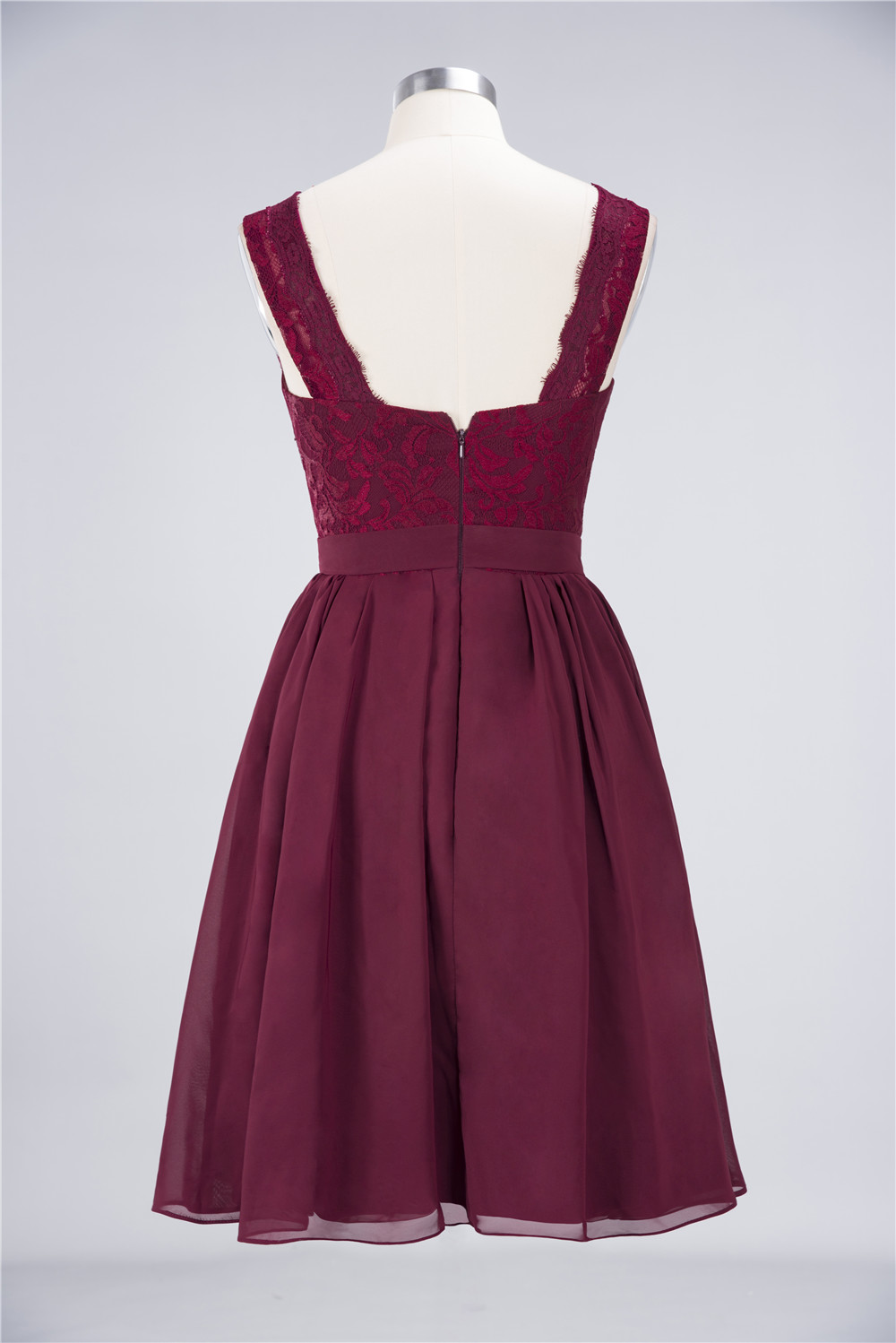 A-line V-neck Sleeveless Knee-length 100D Chiffon Bridesmaid Gown With Lace 2