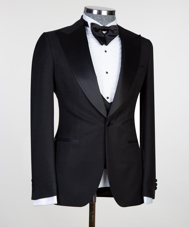 Black Satin Peaked Lapel Wedding Men Suit 2