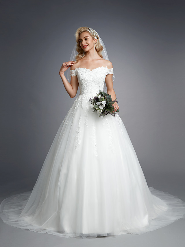 Ball Gown Short Sleeves Court Train Tulle Bridal Gown With Lace 4
