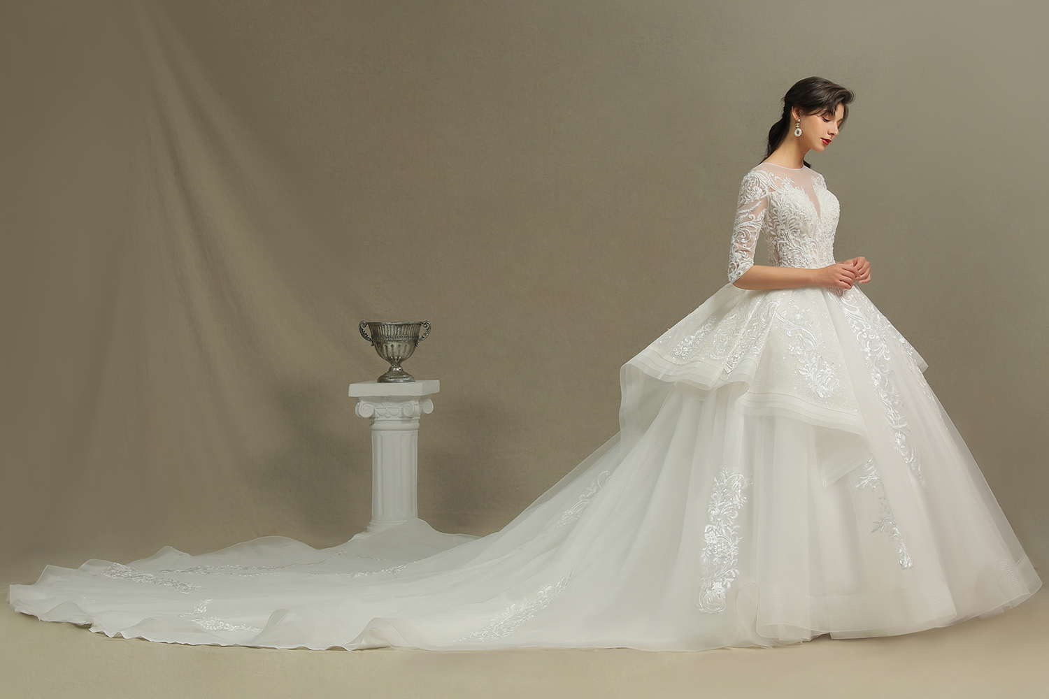 A-line Jewel Neck Half-Sleeves Cathedral Train Tulle Bridal Gown With Lace 3