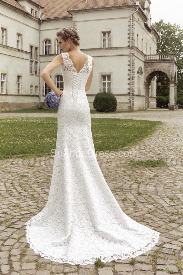 Mermaid V-neck Sleeveless Court Train Wedding Gown With Appliques 2