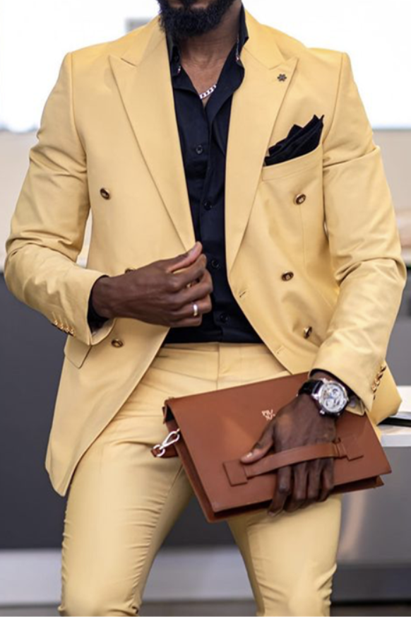 Yellow Double Breasted Peaked Lapel Men's Suit 2