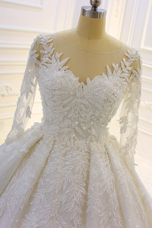 Ball Gown Jewel Neck Long Sleeves Floor-length Tulle Bridal Dress With Appliques 4