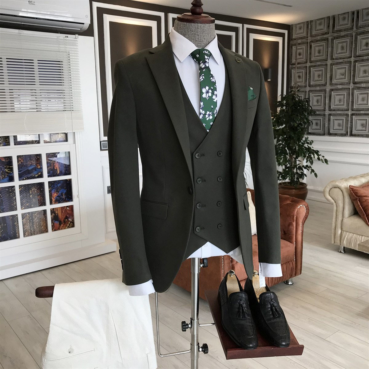 Green Double Breasted Waistcoat Men Suit for Business 2