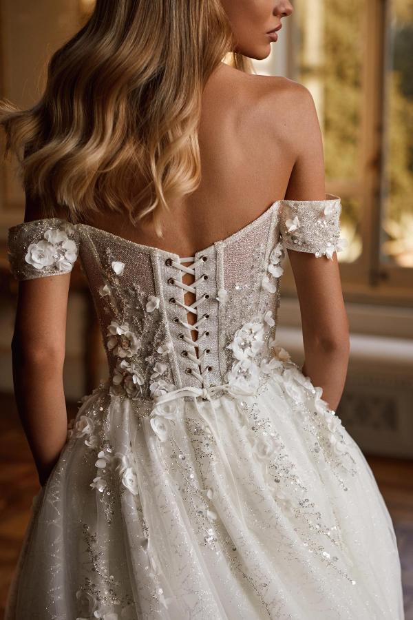 A-line Off-the-shoulder Sleeveless Chapel Train Wedding Dress With Appliques 4