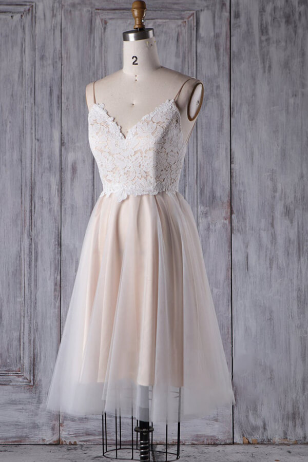 A-line Spaghetti Straps V-neck Sleeveless Floor-length Lace Wedding Dress With Lace 3
