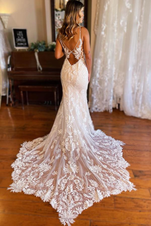 Mermaid Spaghetti Straps Sleeveless Chapel Train Lace Bridal Dress With Appliques 4