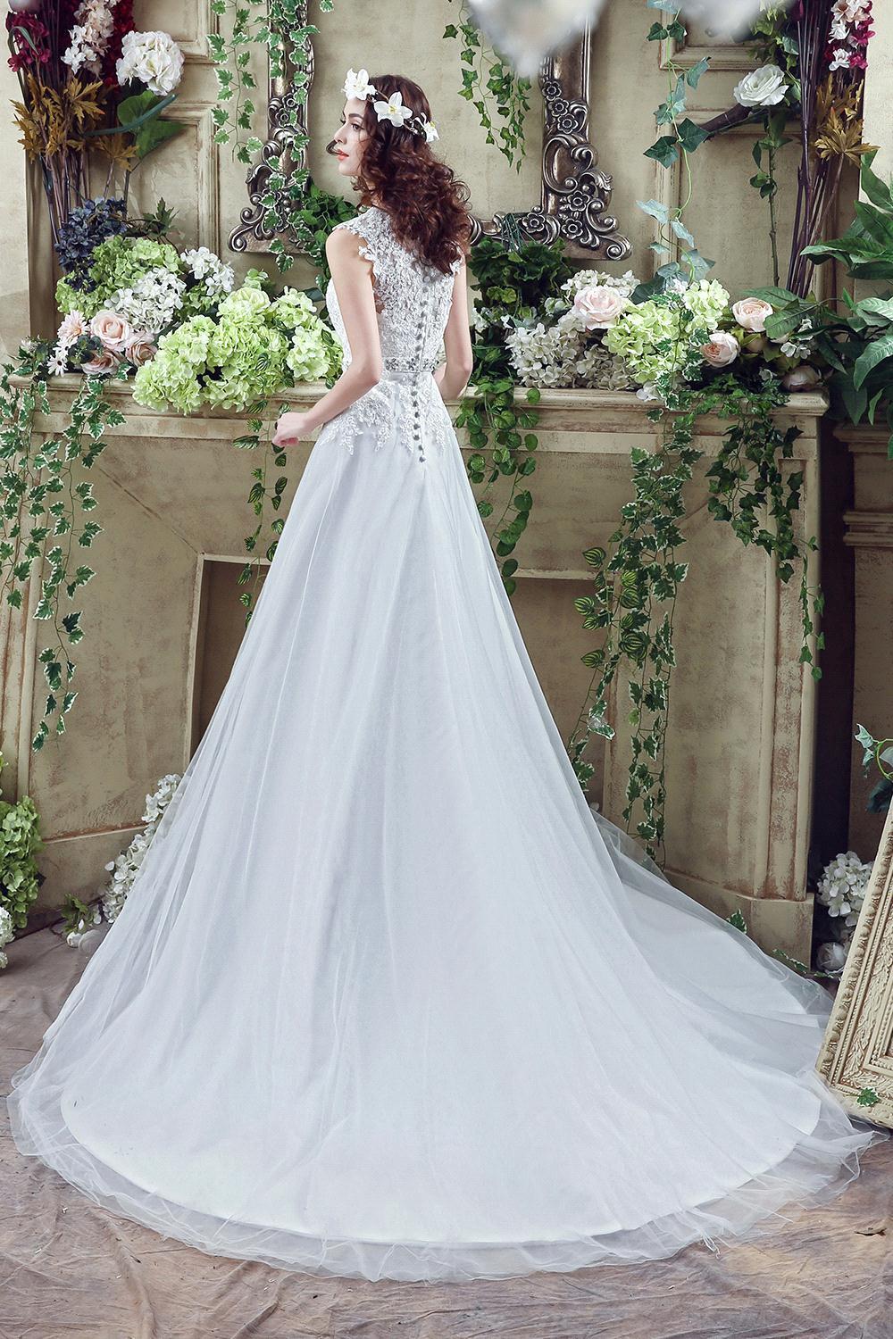 A-line Sleeveless Sweep / Brush Train Bridal Gown With Lace 3
