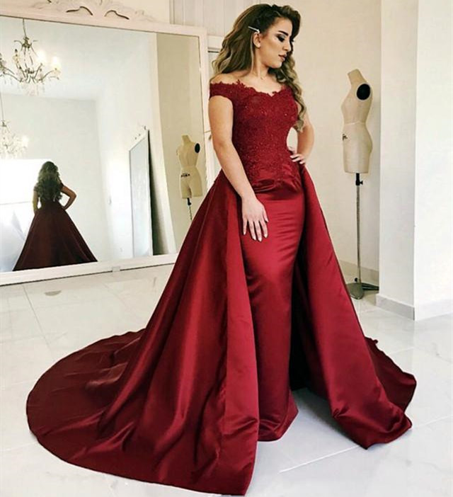 Column Off-the-shoulder Sleeveless Formal Wear With Lace 2