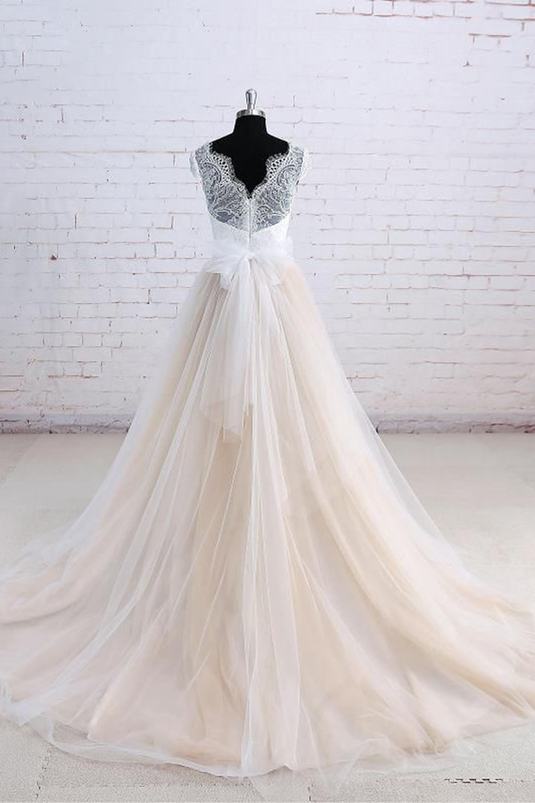 A-line V-neck Short Sleeves Court Train Tulle Wedding Gown With Ribbons 2