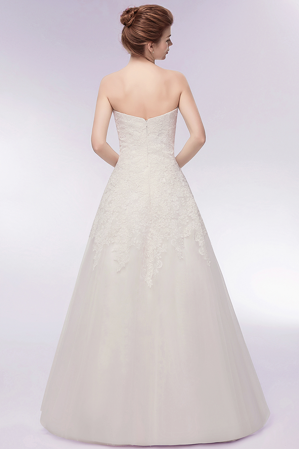 A-line Strapless Sweetheart Neck Sleeveless Floor-length Tulle Bridal Gown With Lace 2