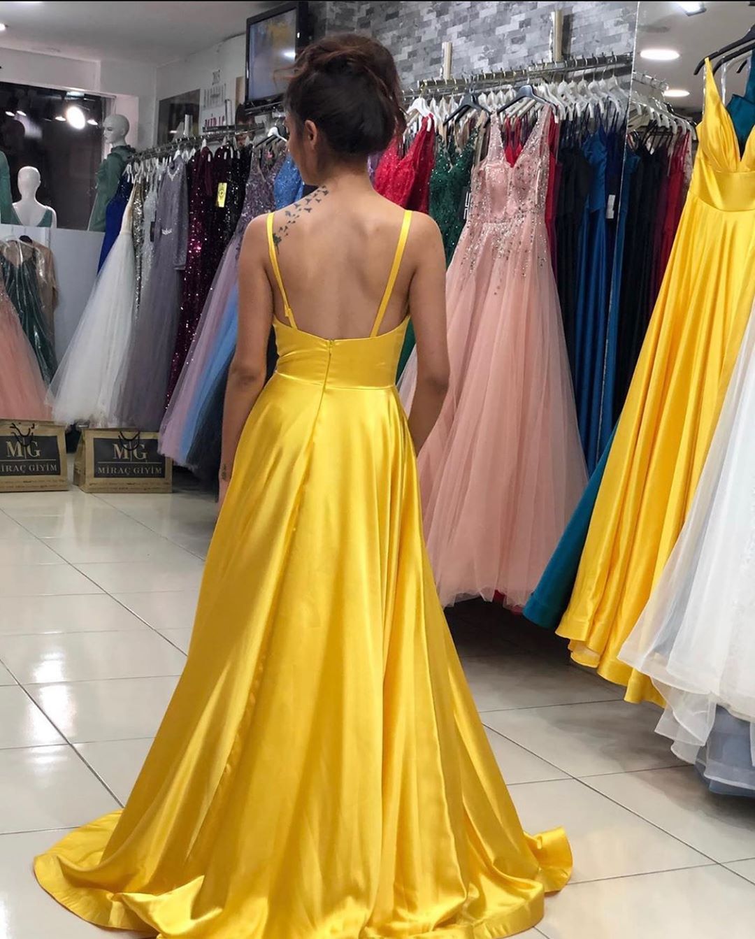 A-line V-neck Sleeveless Floor-length Stretch Satin Formal Dress With Ruffles 3