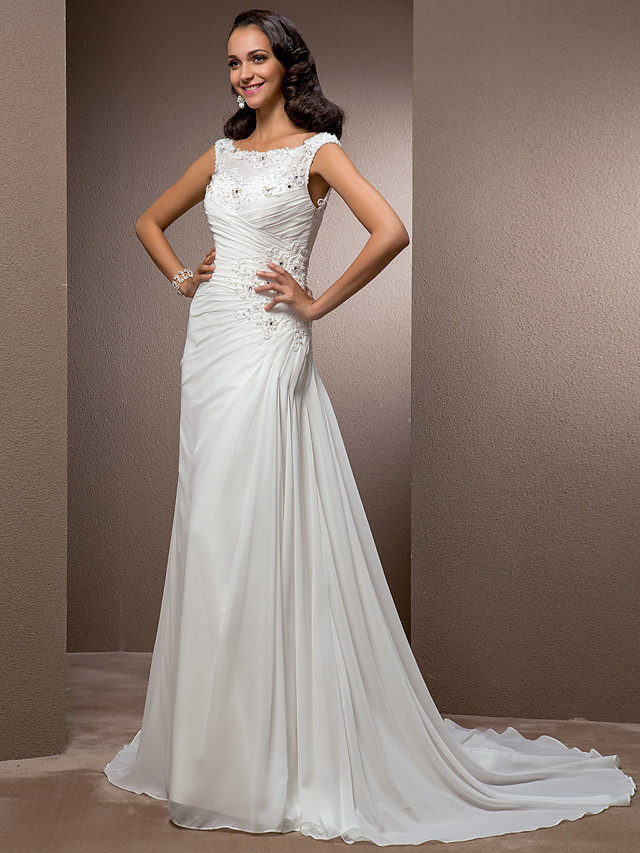 Column Bateau Neck Cap Sleeves Court Train Tulle Bridal Gown With Buttons 3