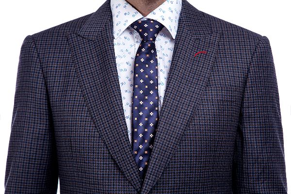 Dark Gray Small Checked Wool Blend Men's Suit with Peak Lapel 4