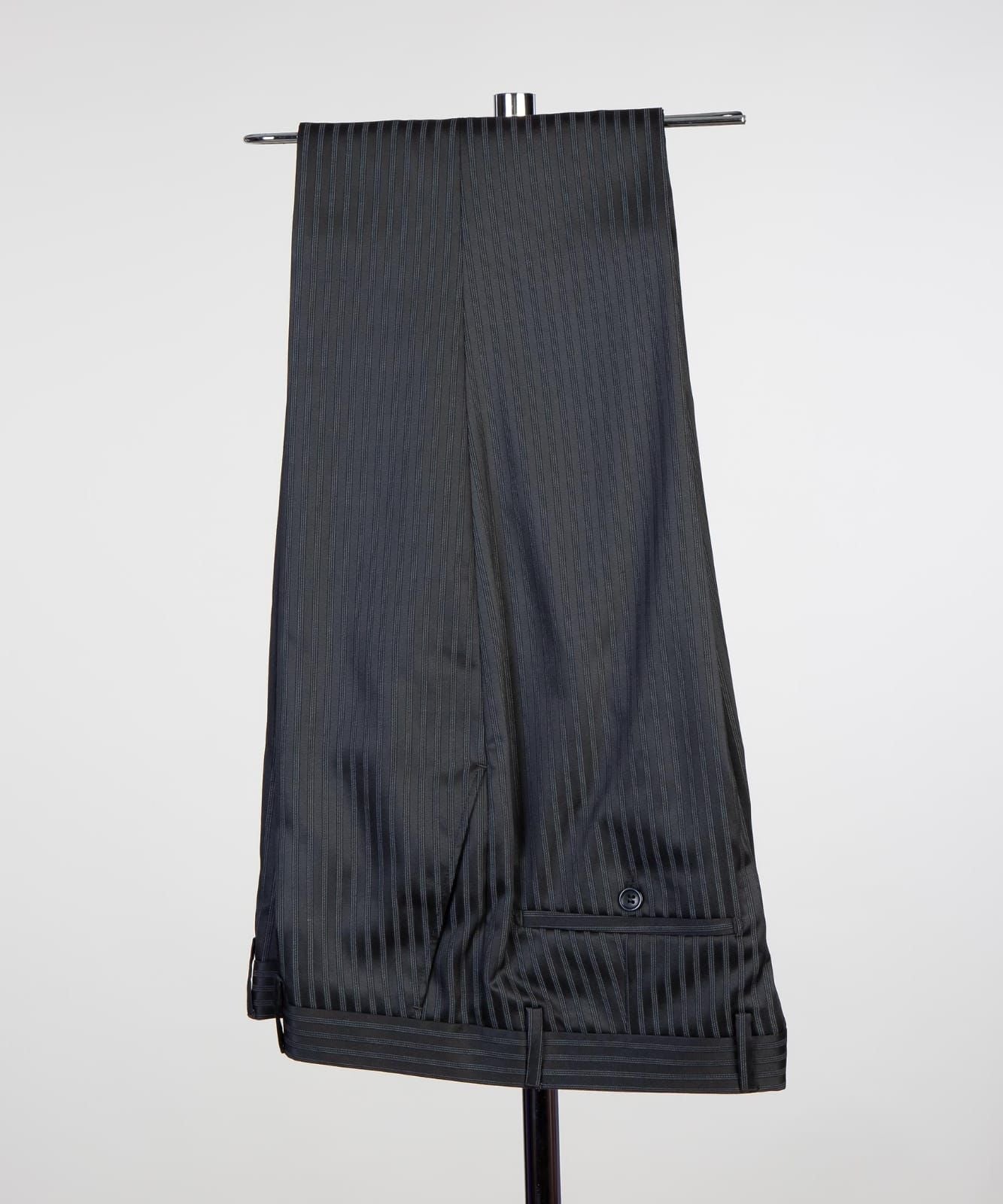 Black Stripe Double Breasted Peaked Lapel Prom Men Suit 4