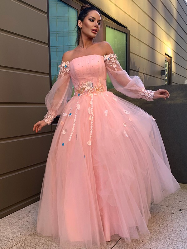 Ball Gown Off-the-shoulder Sweetheart Neck Long Sleeves Court Train Lace Formal Dress With Lace 6