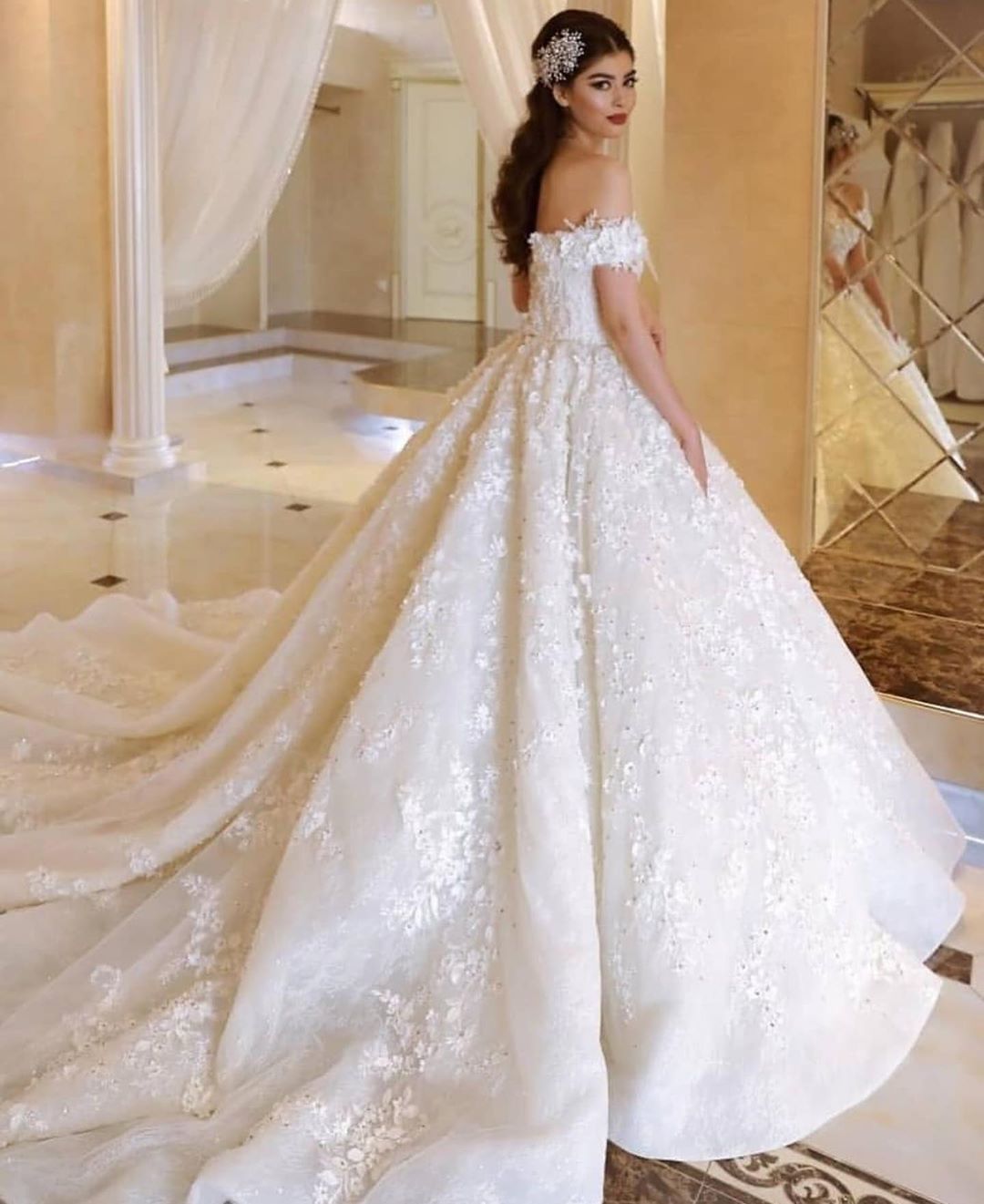 A-line Off-the-shoulder Sleeveless Court Train Lace Wedding Gown With Appliques 4