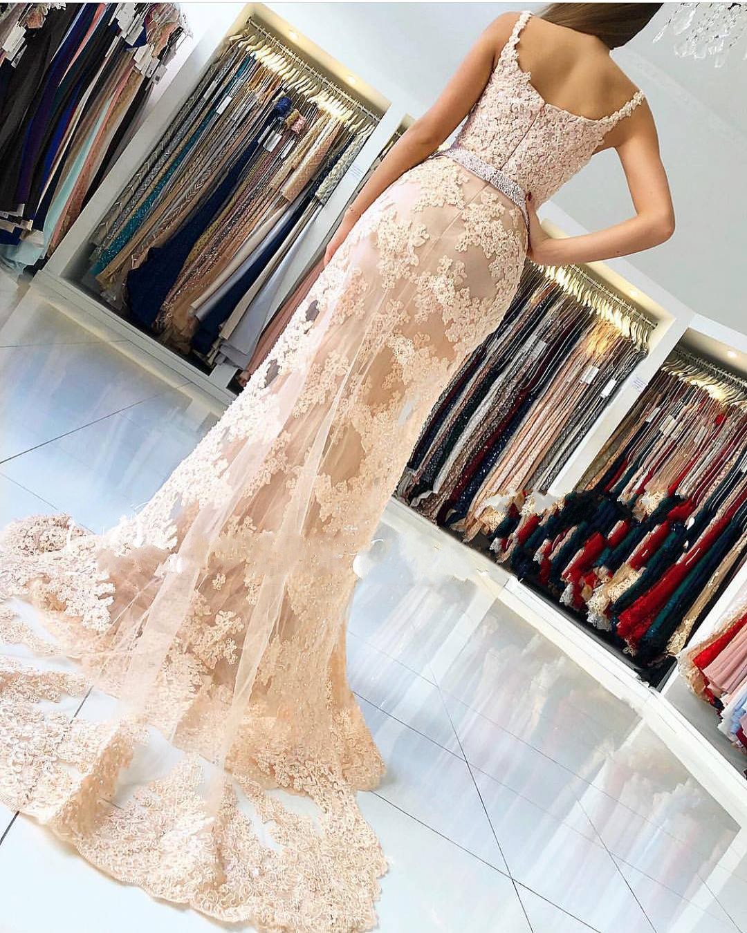 Mermaid Spaghetti Straps Sleeveless Sweep / Brush Train Formal Dress With Lace 2