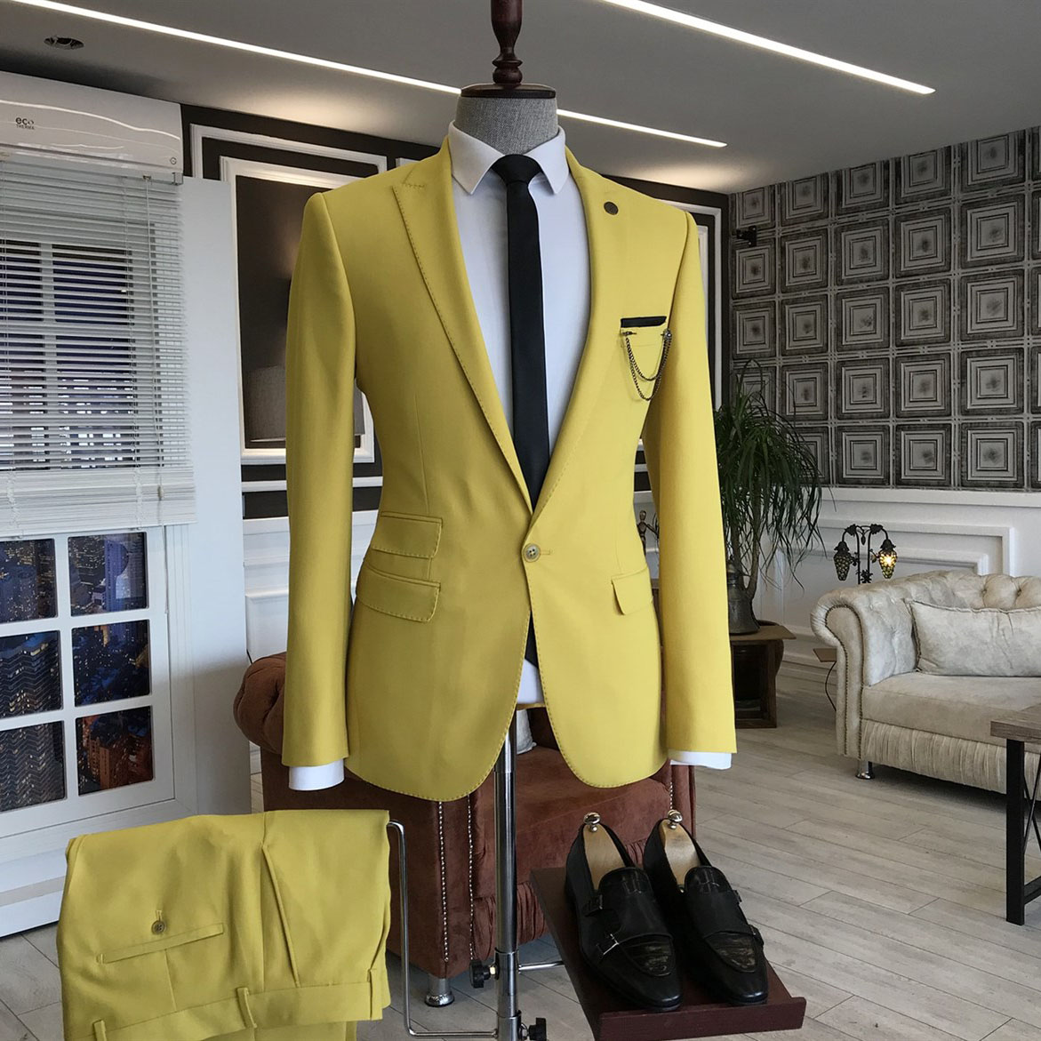 Yellow Suit with Peaked Lapel 2