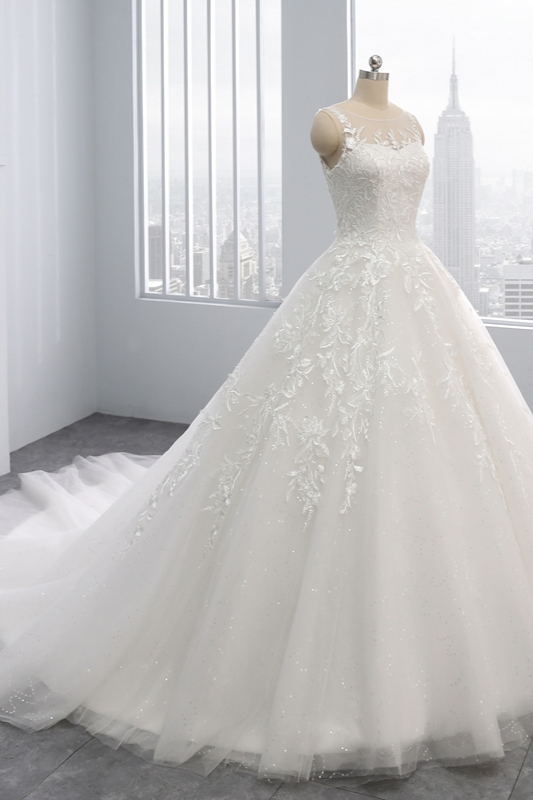 Ball Gown Jewel Neck Sleeveless Floor-length Tulle Bridal Dress With Sequins 3