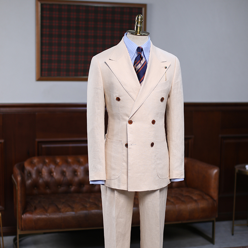 Light Khaki Peaked Lapel Double Breasted Business Suit 2