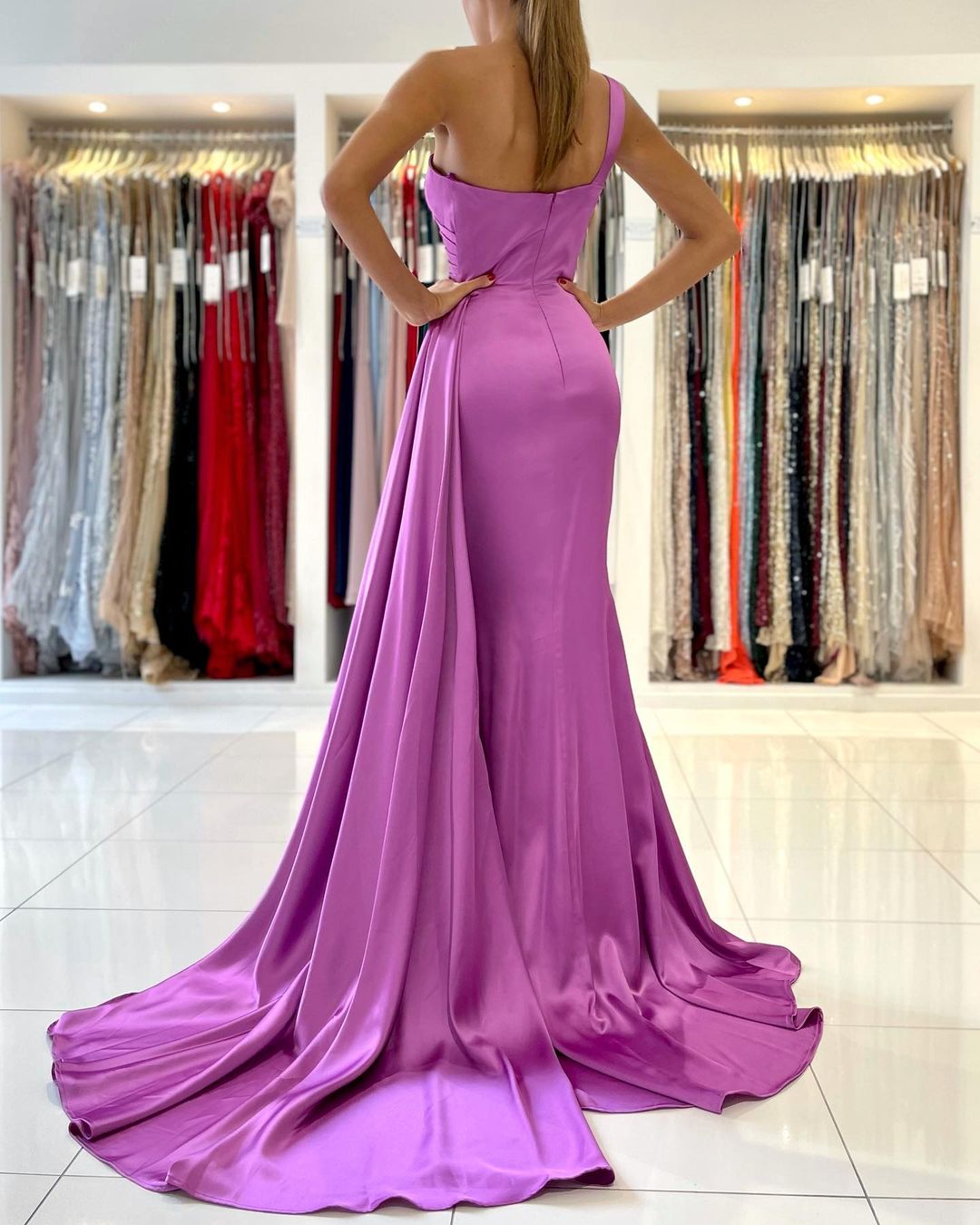 Mermaid One Shoulder Sleeveless Floor-length Stretch Satin Formal Dress With Ruffles 2