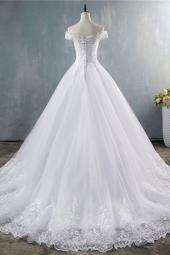 A-line Bateau Neck Sleeveless Floor-length Tulle Bridal Dress With Appliques 2