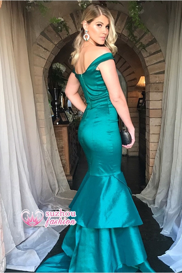 Mermaid Off-the-shoulder Sleeveless Court Train Formal Wear With Ruffles 2