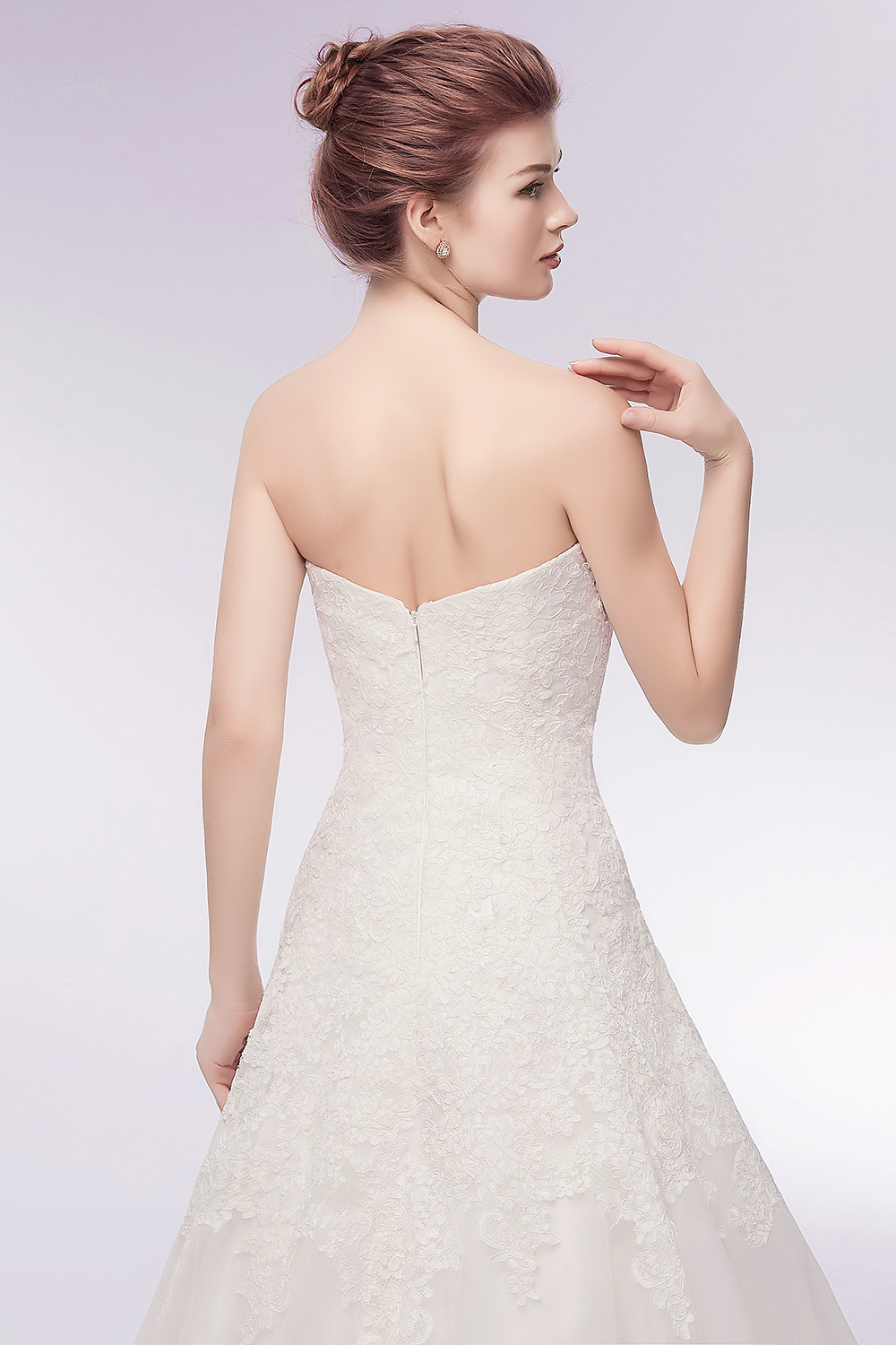 A-line Strapless Sweetheart Neck Sleeveless Floor-length Tulle Bridal Gown With Lace 8