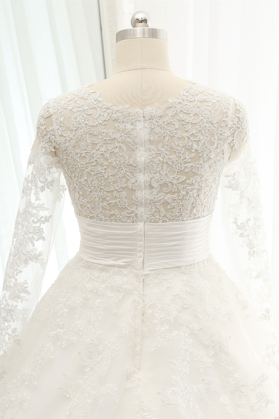 A-line V-neck Long Sleeves Floor-length Tulle Bridal Attire With Lace 5