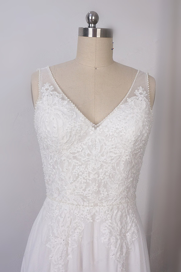 A-line V-neck Sleeveless Floor-length 100D Chiffon Bridal Dress With Lace 3
