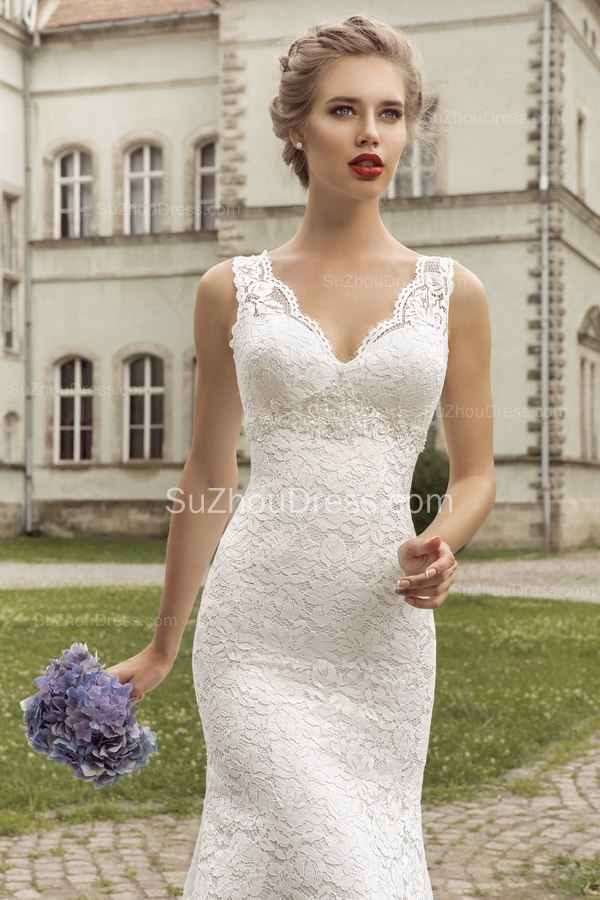 Mermaid V-neck Sleeveless Court Train Wedding Gown With Appliques 3