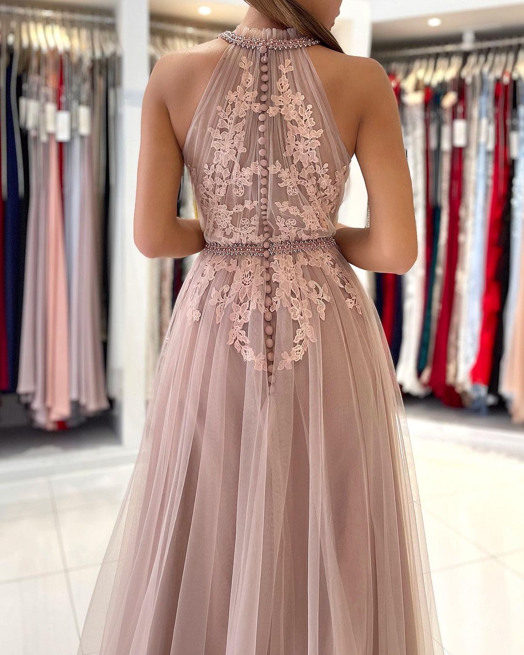 Column High Neck Sleeveless Floor-length Tulle Evening Dress With Lace 5