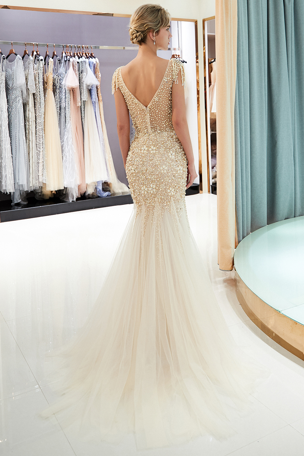 Mermaid Jewel Neck Sleeveless Sweep / Brush Train Tulle Evening Dress With Crystal Floral Pin 11