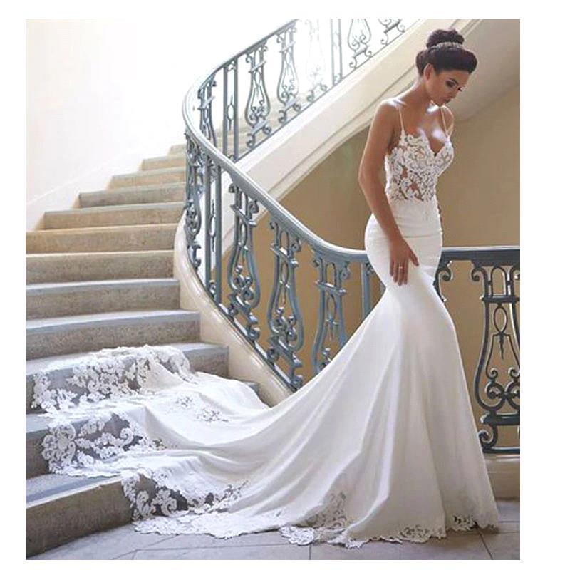 Mermaid Spaghetti Straps V-neck Sleeveless Court Train Tulle Wedding Gown With Lace 4