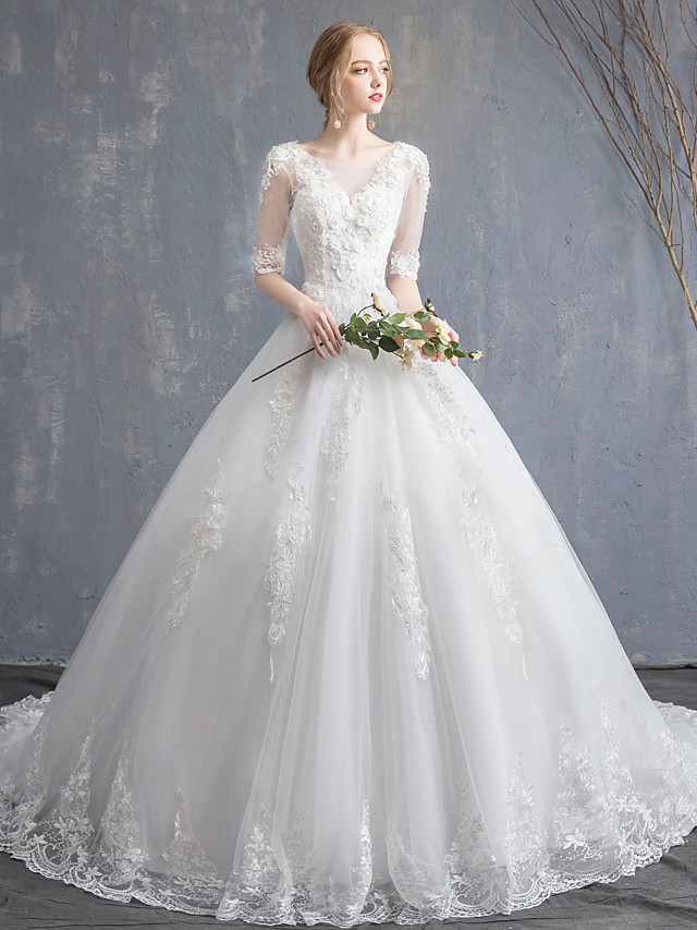 Ball Gown Scoop Neck Half-Sleeves Chapel Train Lace Bridal Gown With Lace 4