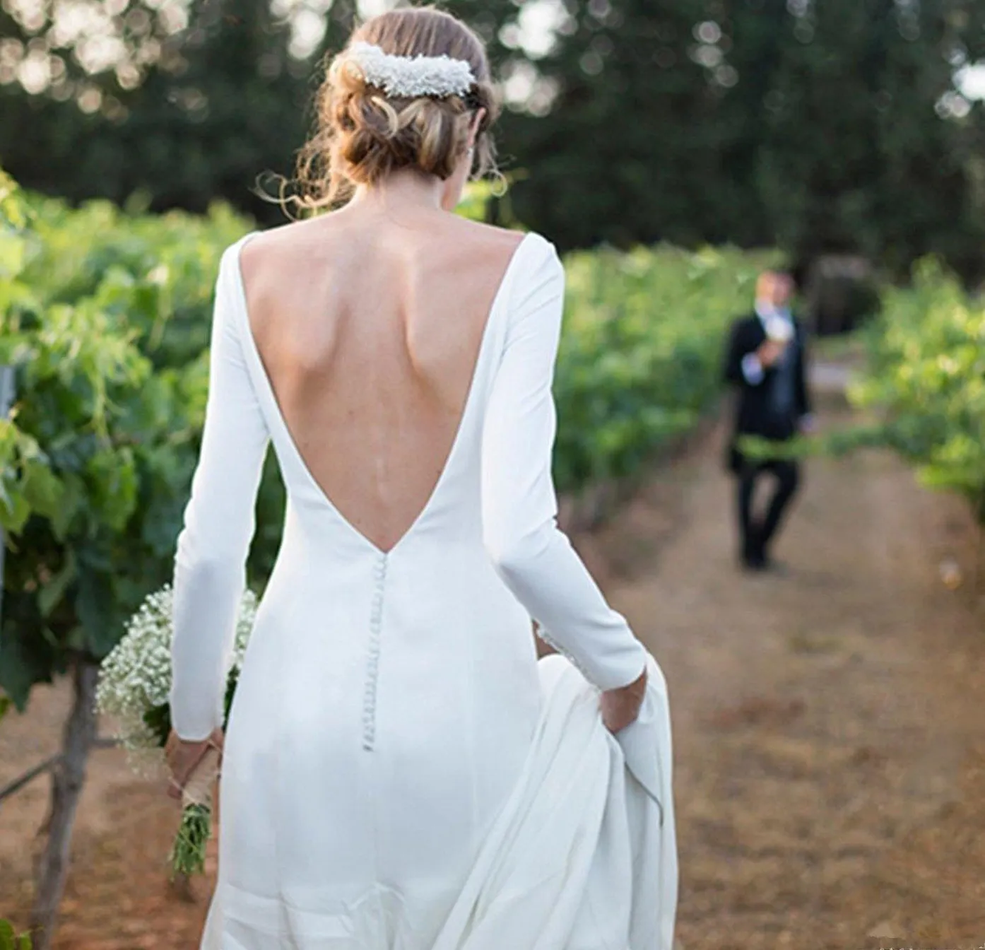 Column Bateau Neck Satin Wedding Dress With Court Train 3