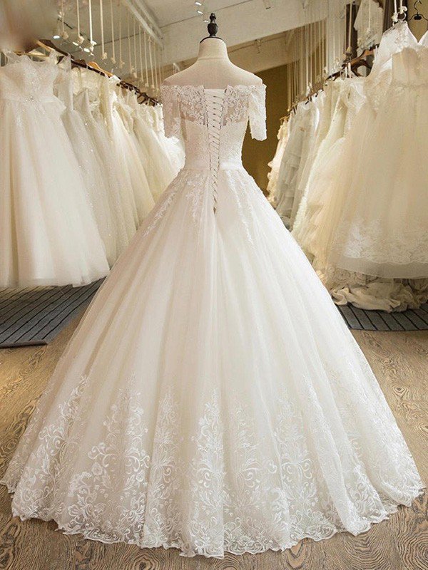 Ball Gown Off-the-shoulder Half-Sleeves Floor-length Tulle Wedding Dress With Appliques 2