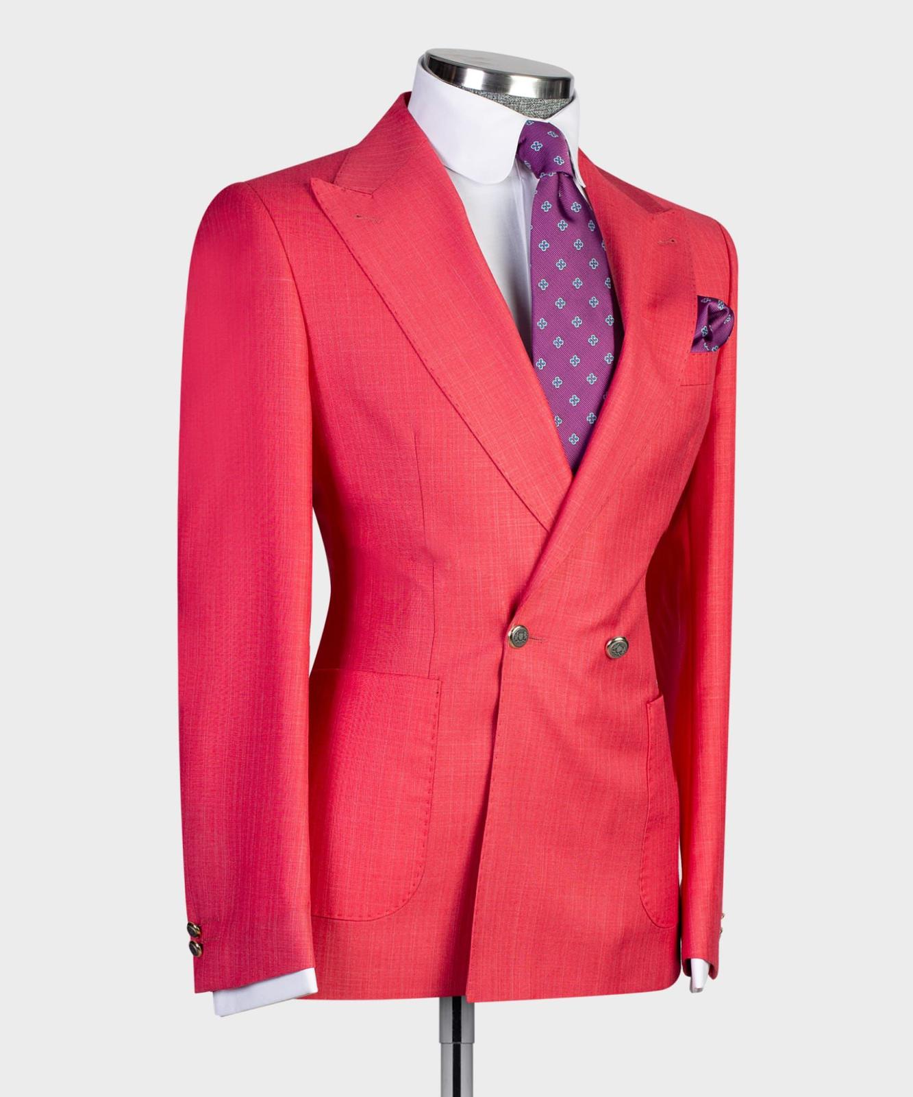 Red Double Breasted Prom Men Suit with Peaked Lapel 3