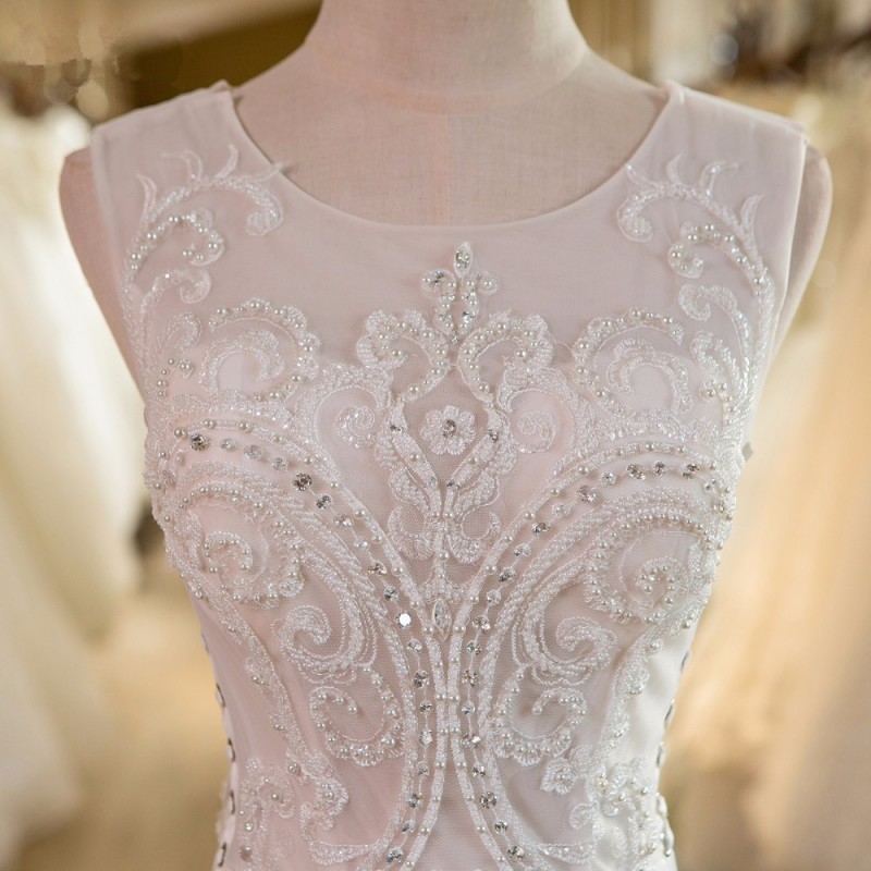 Mermaid Scoop Neck Sleeveless Court Train Bridal Gown With Beading 4