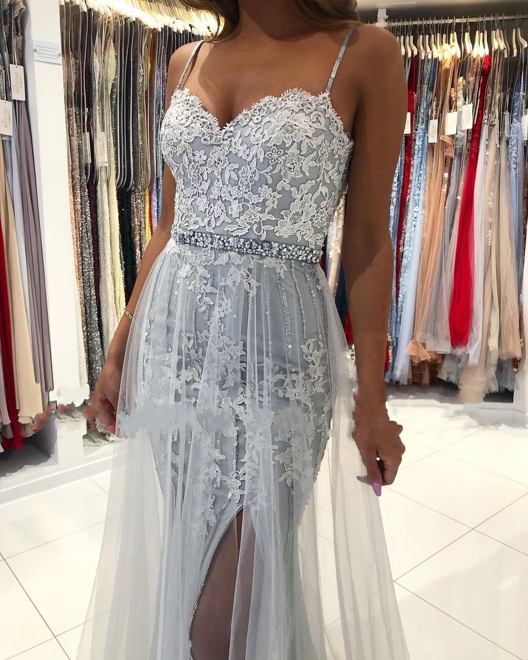 A-line Spaghetti Straps Sleeveless Floor-length Tulle Formal Dress With Ribbons 4