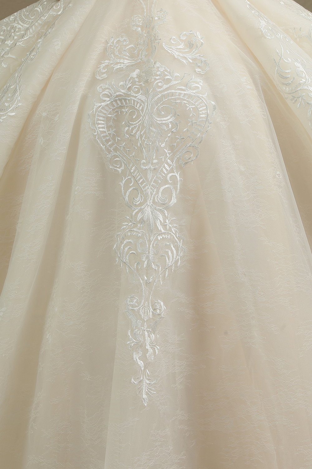 A-line Jewel Neck 3/4-Length Sleeves Floor-length Tulle Wedding Gown With Cathedral Train 5