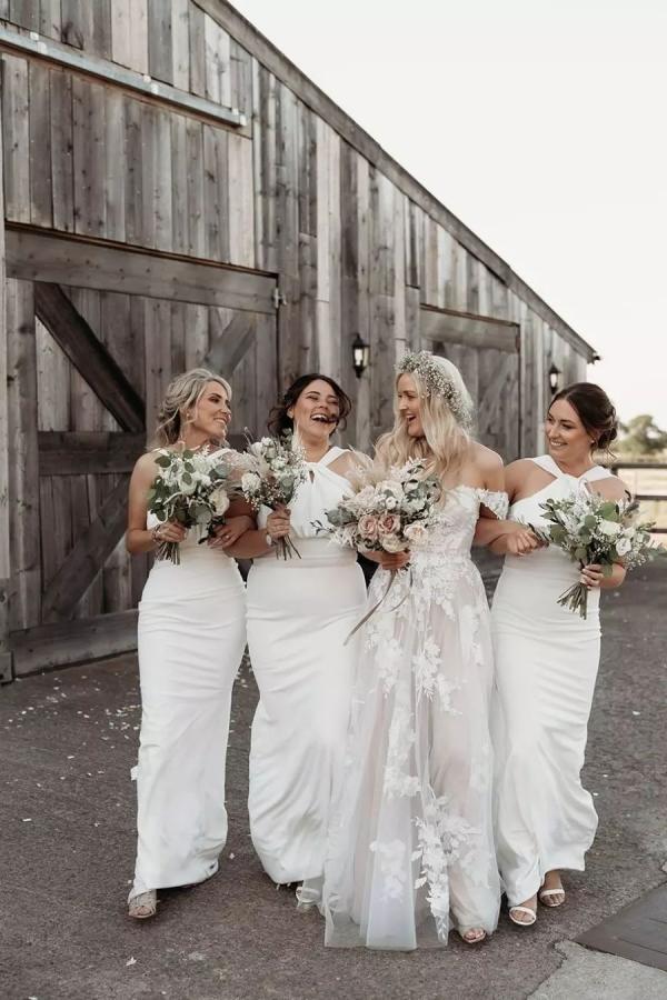 A-line Off-the-shoulder Sleeveless Chapel Train Lace Wedding Gown With Lace 3