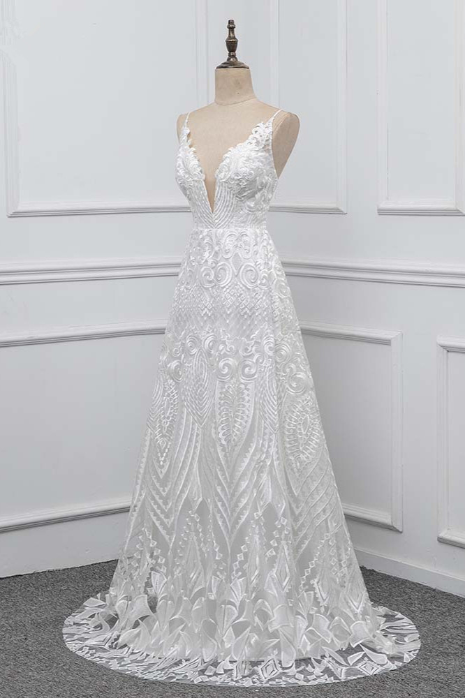 A-line Spaghetti Straps V-neck Sleeveless Floor-length Tulle Bridal Dress With Appliques 3