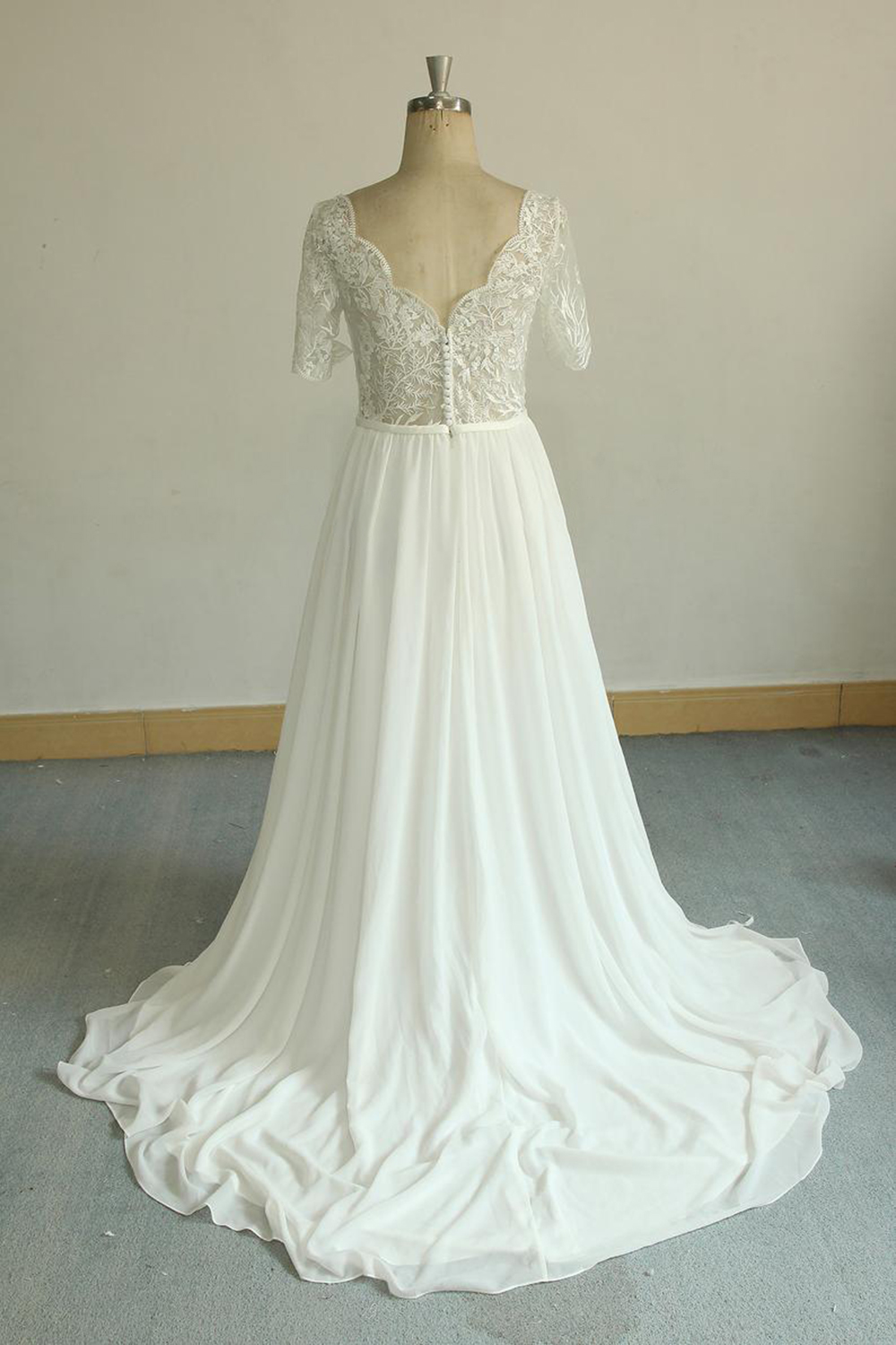 A-line V-neck Short Sleeves Court Train Tulle Bridal Gown With Ribbons 2