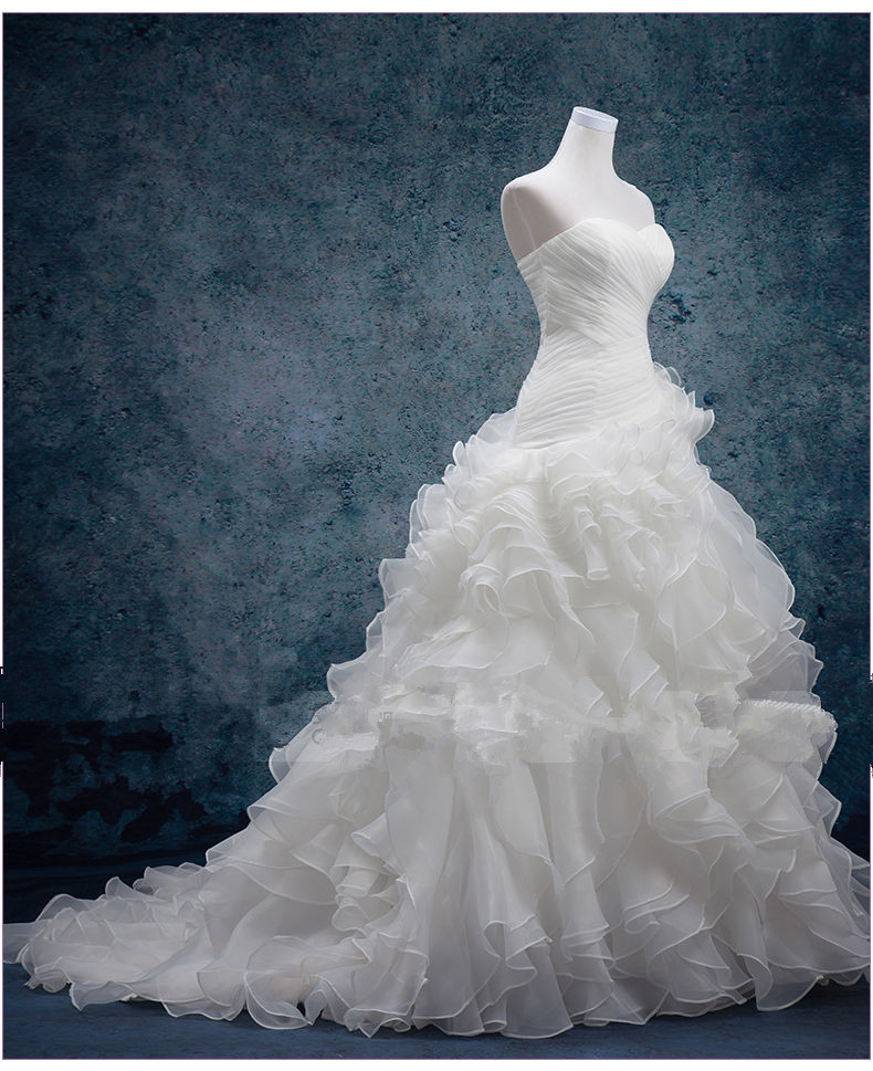 Column Sweetheart Neck Sleeveless Sweep / Brush Train Organza Wedding Gown With Ruffles 2