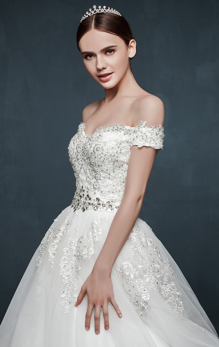 Ball Gown Off-the-shoulder Sleeveless Floor-length Tulle Bridal Dress With Crystal 4