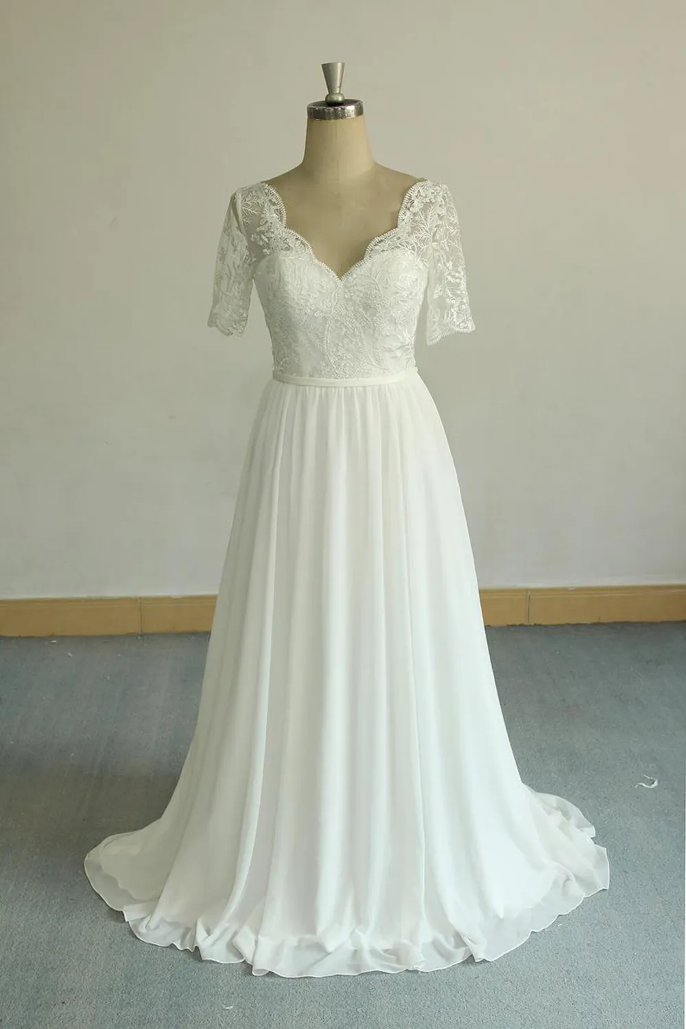 A-line V-neck Short Sleeves Court Train Tulle Bridal Gown With Ribbons 1