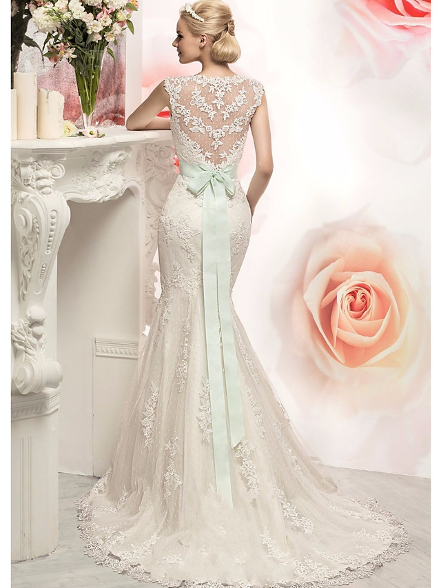 Mermaid Cap Sleeves Court Train Lace Bridal Gown With Lace 2